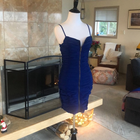 Lucca Couture Dress - Picture 6 of 11